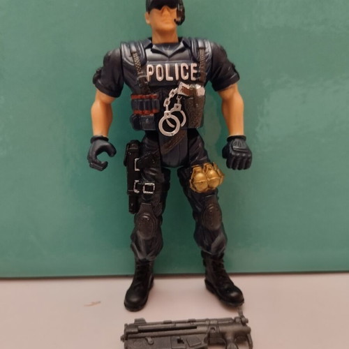 Police Force vs Bad Guys Chap Mei figure used with accessories