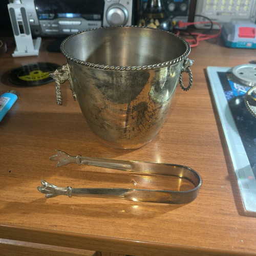 Ice bucket used with lion theme, retro vintage style