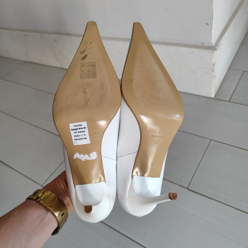Vintage white pointed heels Italy new, leather