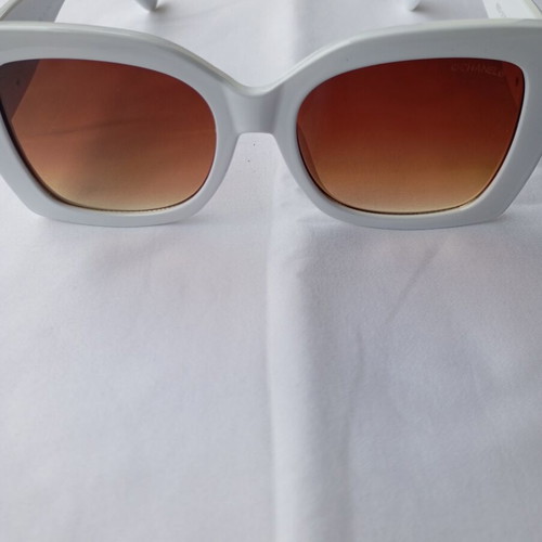 Chanel 5494 women's sunglasses white frame with gold CC like new