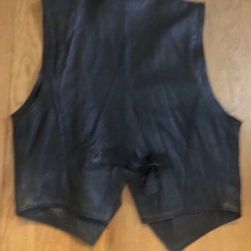 Leather vests unisex vintage, like new, brown size M and black 38, pack of 2