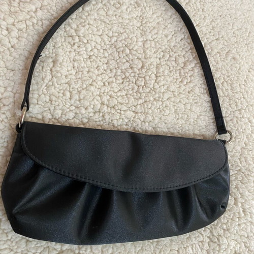 Accessorize satin shoulder bag like new, black