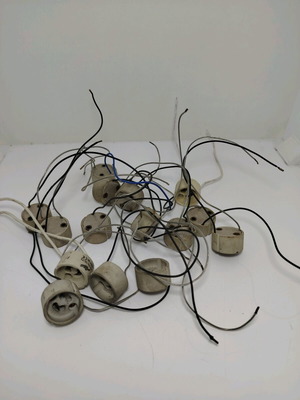 Porcelain GU 10 socket pack of 15 new with silicone cable