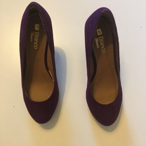 Purple pumps like new, size 37