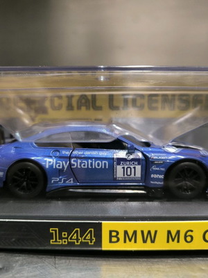 Играчка кола мащаб 1:44 BMW M6 GT3 нова