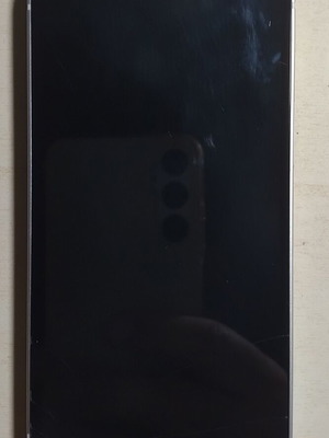 Apple iPhone 12 mini for parts, broken screen