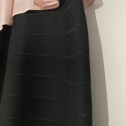 Lipsy London dress with open back like new, black and pink