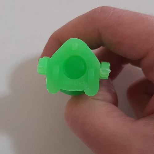Robot keychain '80s green like new