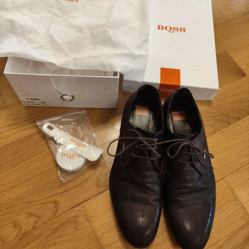 Boss men's leather lace-up shoes size 44, dark brown
