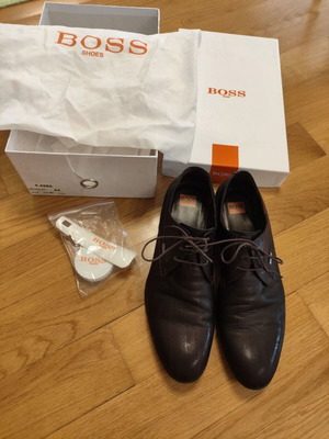 Boss men's leather lace-up shoes size 44, dark brown