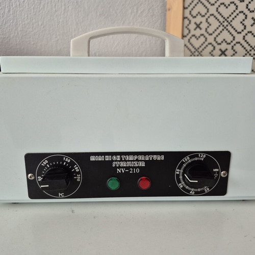 AestheticUSA NV-210 Dry Heat Sterilizer 300W