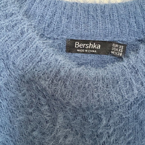 Bershka oversized fluffy sweater blue in excellent condition
