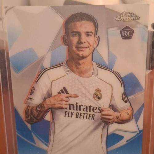 Franco Mastantuono Real Madrid Topps Chrome 2025/26 Ultimate Stage Blue Refractor 101/150 Rookie Card like new