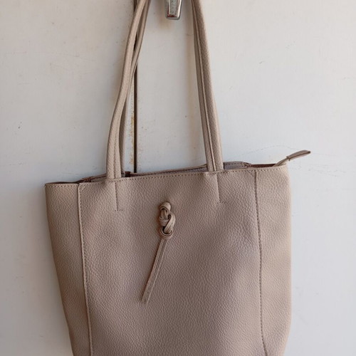Bag to Bag shoulder bag like new, beige