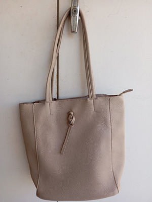 Bag to Bag shoulder bag like new, beige