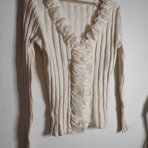 Vintage blouse with ruffles like new, beige, size M
