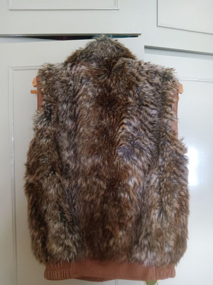 Fur vest jacket Medium, Sonia
