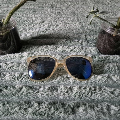 Vans sunglasses like new, one size