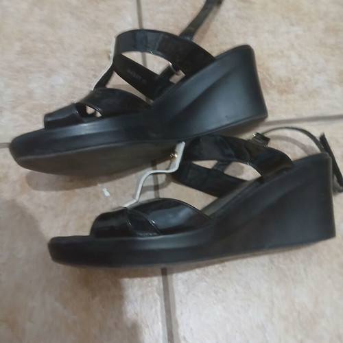 Black women's sandals size 38
