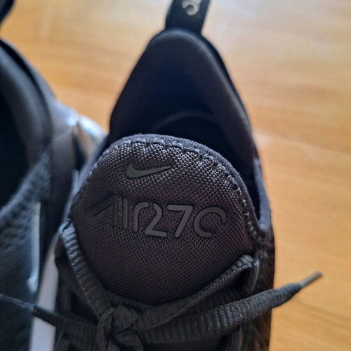 Nike Air Max 270 kids shoes like new, black and white, size 40