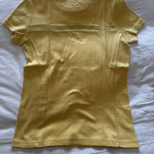 Tommy Hilfiger women's t-shirt yellow with Global Stripe like new