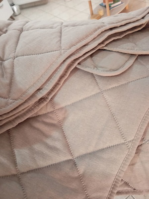 Two new quilts 220×240cm beige color, soft shade