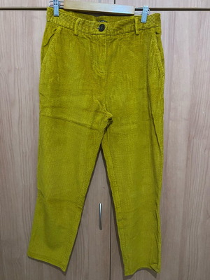 Sisley No 40 Mustard Corduroy Pants like new