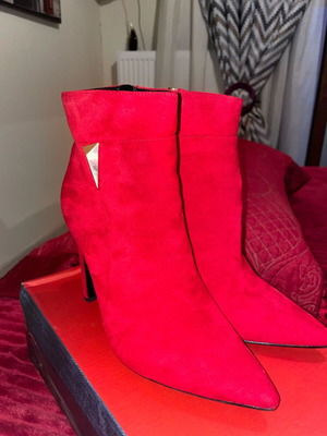 Μπότες Ideal Shoes κόκκινες, μέγεθος 38, σαν καινούργιο