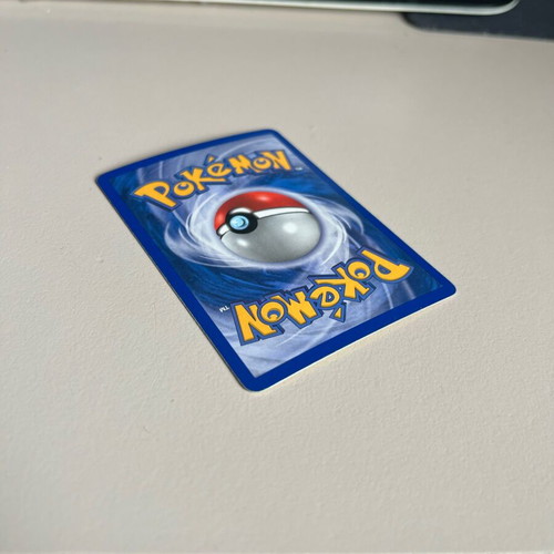 Blastoise 37/165 EX Reverse Holo card used in excellent condition