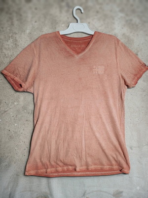 Napapijri men's V-neck T-shirt, peach salmon color, acid wash, XL