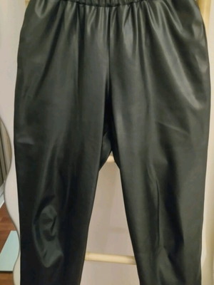 Tag Modest Clothing black leather-look women's pants wide leg one size like new