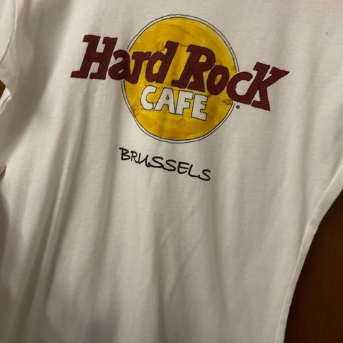 Hard Rock T-shirt XS authentic like new, white with red