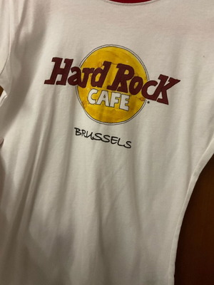 Hard Rock T-shirt XS authentic like new, white with red
