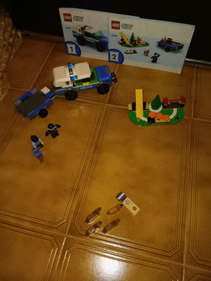 Lego City σαν καινούργιο με οδηγίες, χωρίς βούρτσα και κόκκινο κομμάτι