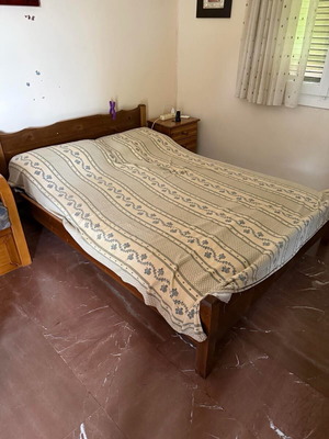 Semi-double bedroom set like new with mattress and two nightstands