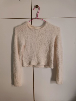 Stradivarius blouse white-cream, short, velvety, like new