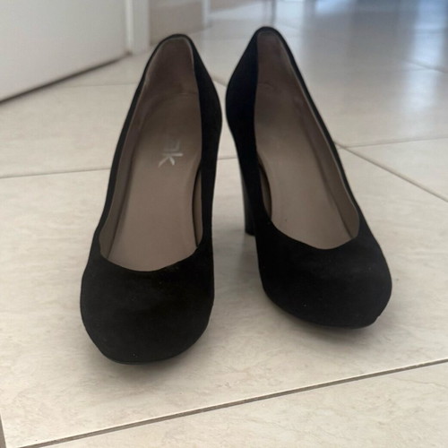 Nak women's pumps size 40 black like new