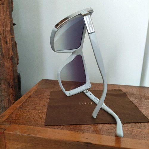 Gucci 3127/6 sunglasses white oversized square frame with gradient lenses like new