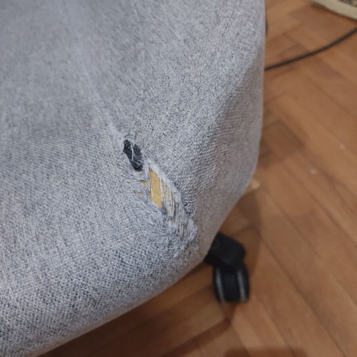 Anda Seat Phantom 3 Gaming Chair grey fabric used