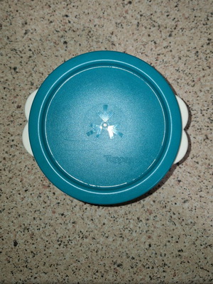 Tupperware σετ 3 μπολ 700ml σαν καινούργιο, σε διάφορα χρώματα