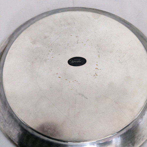 Silver plate round serving tray like new with cord design 34cm