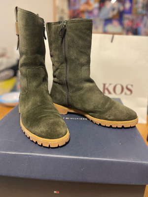 Tommy Hilfiger μπότες suede πράσινες, μέγεθος 38, σε καλή κατάσταση