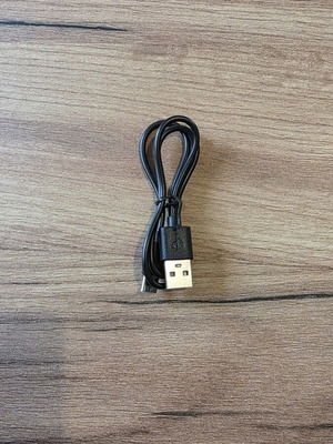 Usb to Type C Charging Cable like new, 15-20 cm