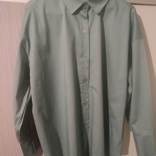 Women's long-sleeve shirt new, mint color, one size