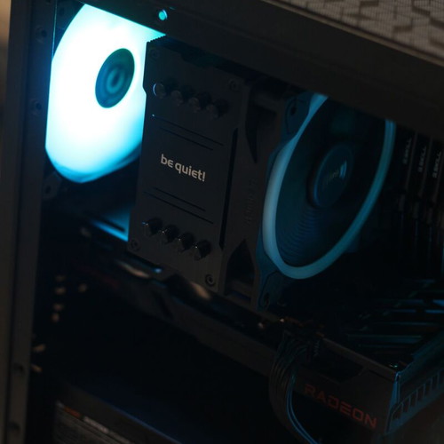 Gaming PC used with Ryzen 5 5600X, Radeon 6650XT, 32GB RAM