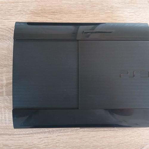 PS3 Super Slim 500GB console