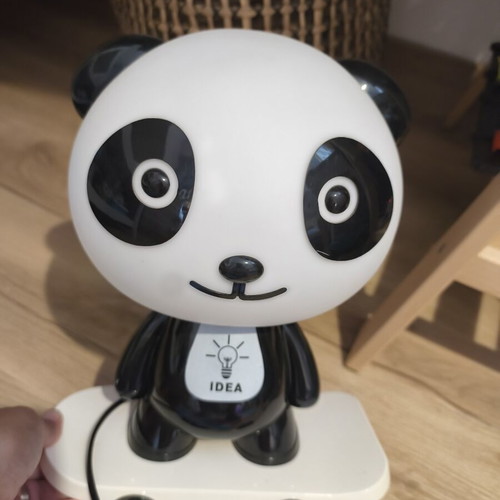 Children's panda table lamp