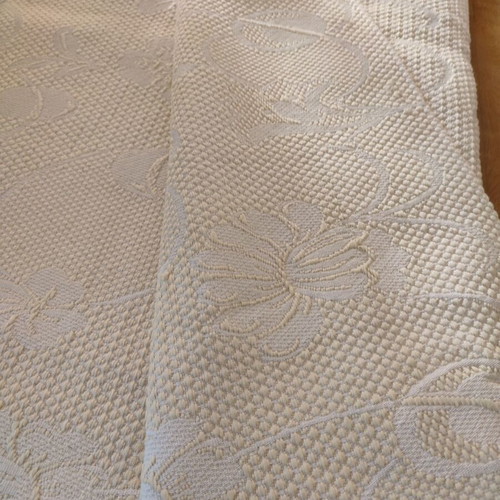 New Vintage Cotton Blanket with Relief (1.75 x 2.25)