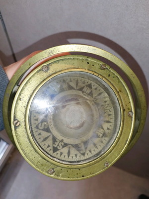 Henry Morrill & Sons nautical compass used, brass, 19th century