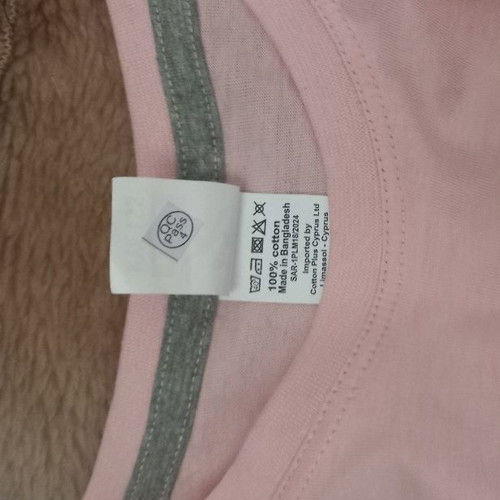 Hundrix pink short-sleeve t-shirt new for 5-6 years, 100% cotton